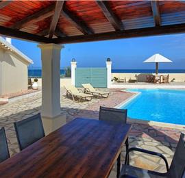 3 bedroom seaside villa with pool, Acharavi, sleeps 6